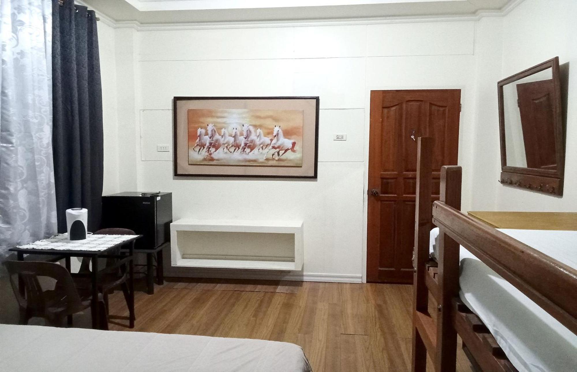 Leizel'S Bed & Breakfast Palompon Dış mekan fotoğraf