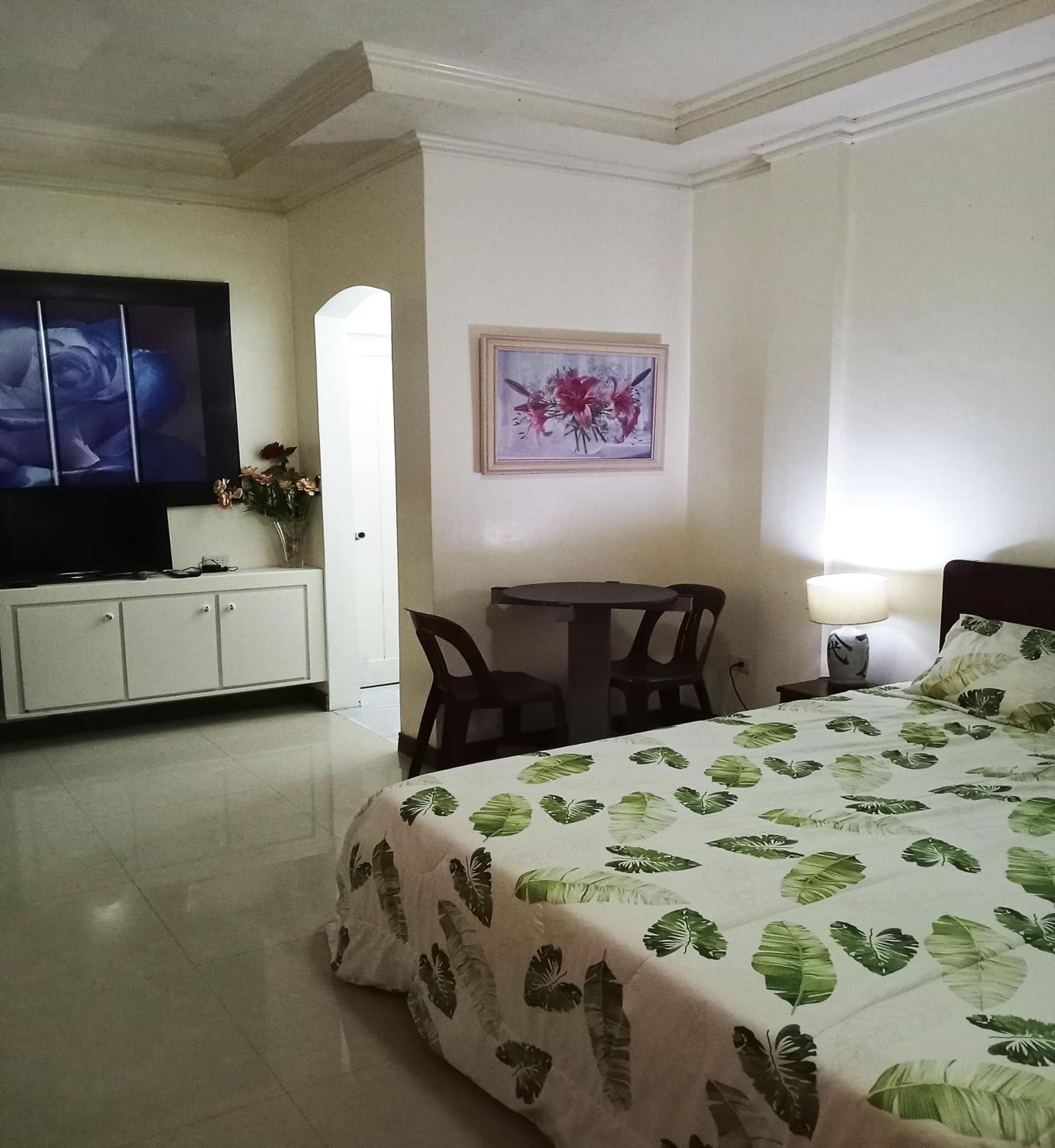 Leizel'S Bed & Breakfast Palompon Dış mekan fotoğraf